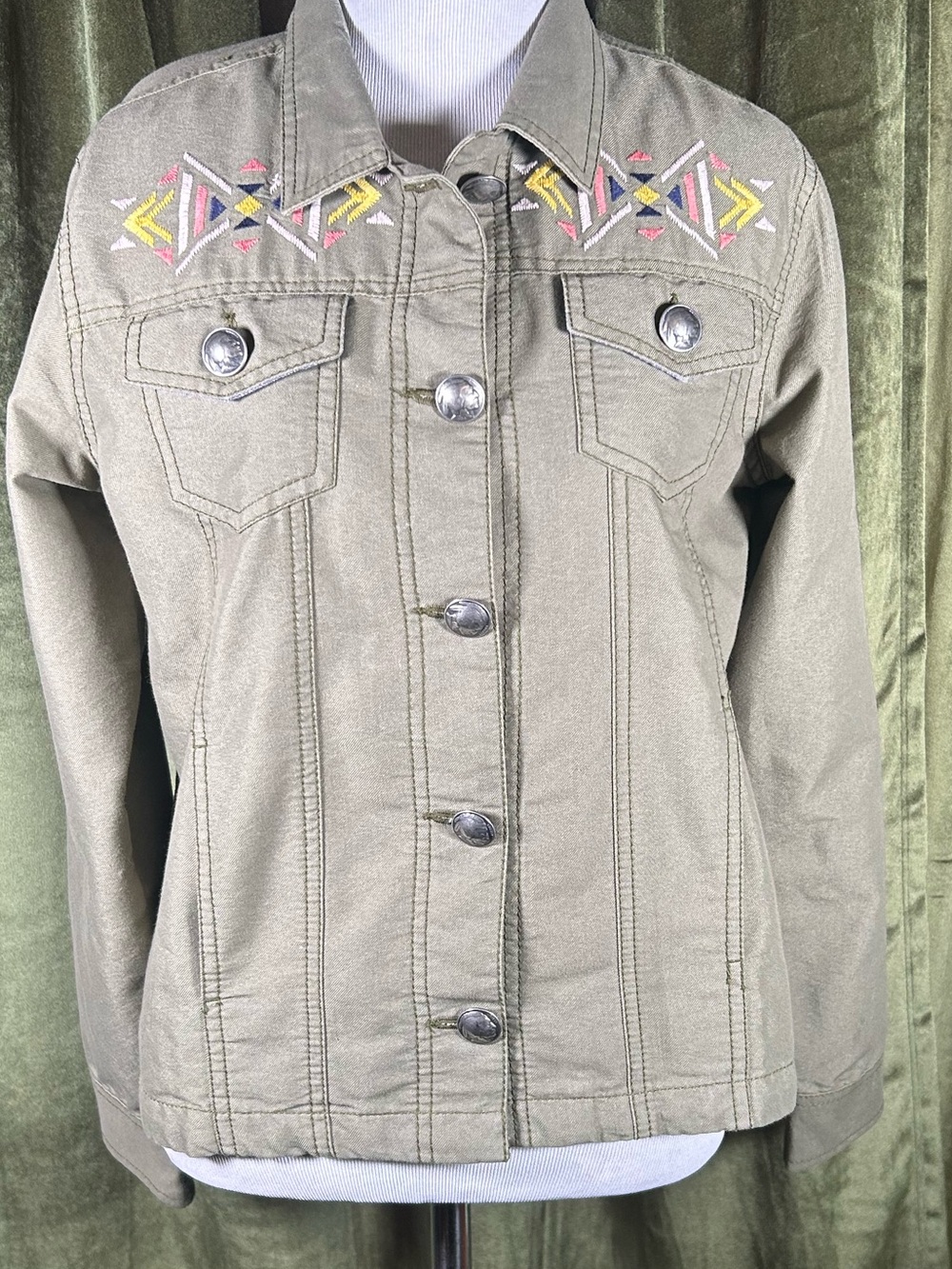 ARIAT Lulu Jacket Olive Embroidered Southwestern Western Shacket - Picture 2 of 6
